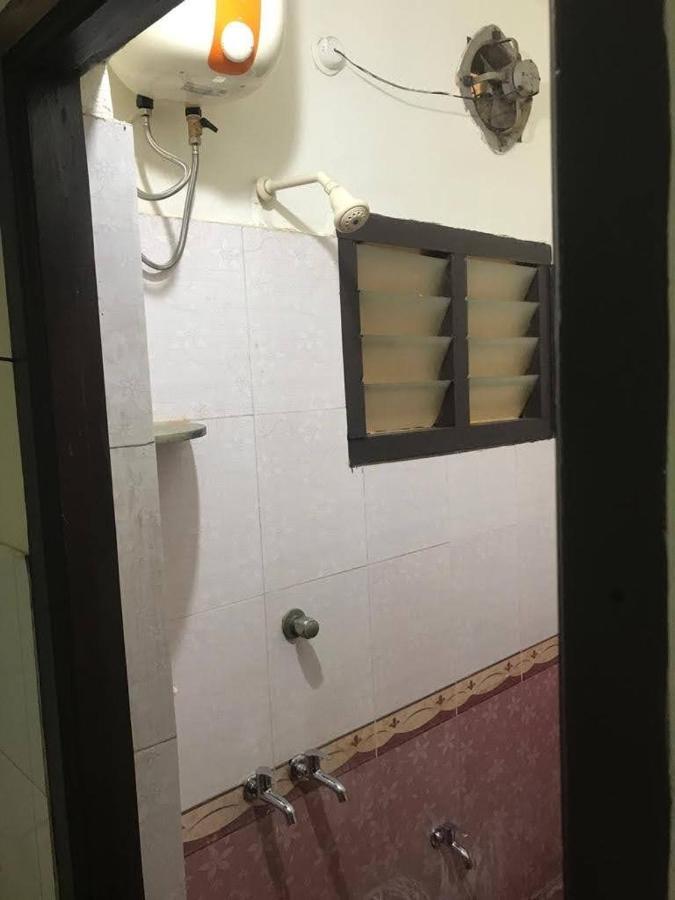 Iswarya Illam Apartment Чидамбарам Екстериор снимка